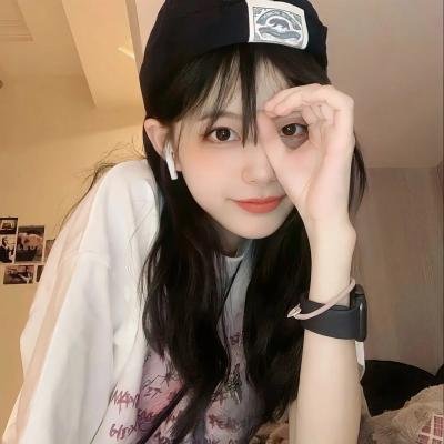 怪兽与女孩
